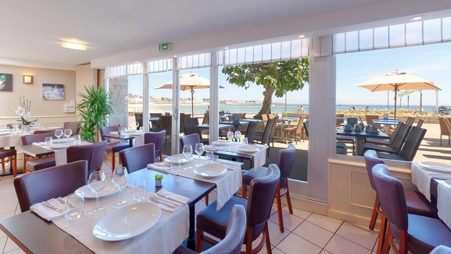 ***  Albatros Hotel Quiberon França